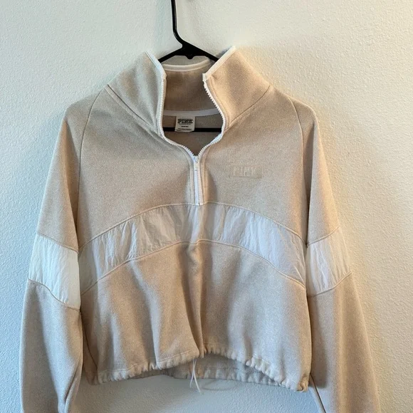 PINK Victoria's Secret Cream Embroidered Logo Knit Top - Picture 1 of 4